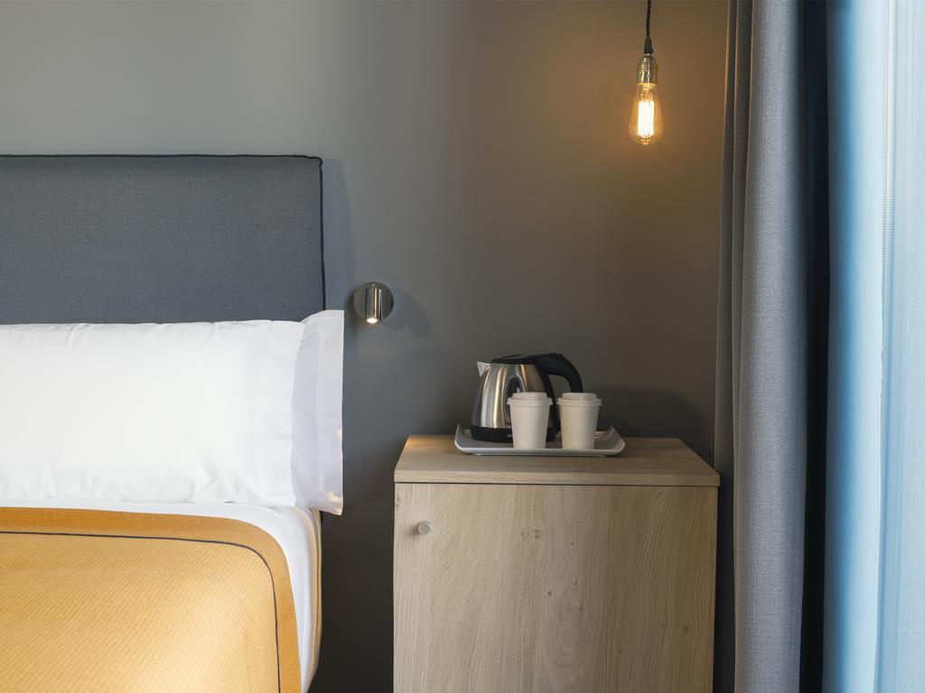 Yurbban Trafalgar Hotel Барселона Екстер'єр фото